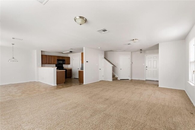 Building Photo - 143 Black Forest Rd