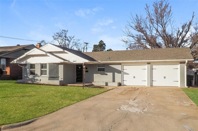 Building Photo - 5107 N Miller Pl