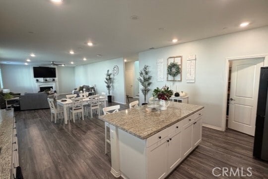 Foto del edificio - 1055 Balsam St