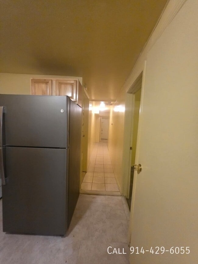 Building Photo - 89 Saratoga Ave