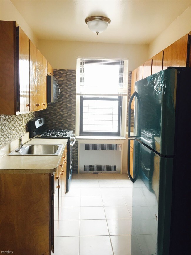 Foto del edificio - 14815 Lowe Ct