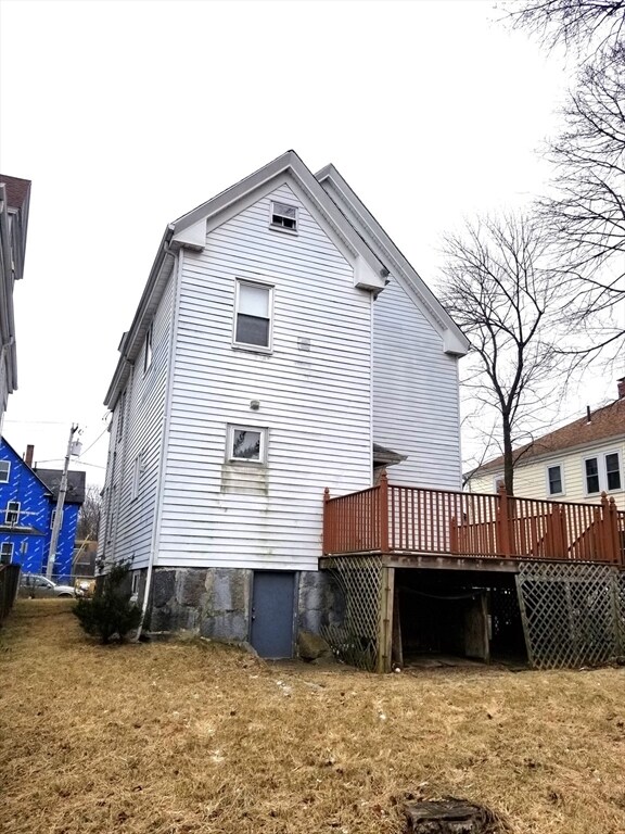 Building Photo - 25 N Central Ave