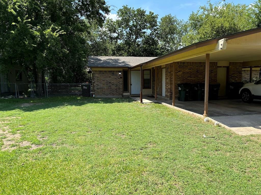 Foto principal - 417 Live Oak St