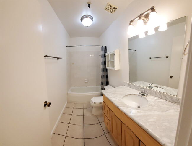 2nd bath - 49 Showers Dr