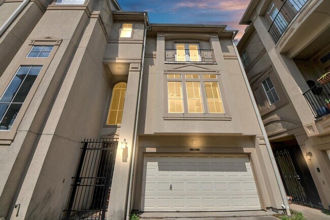Building Photo - 4514 Rose St