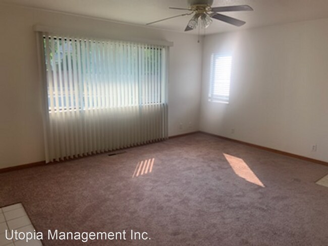 Building Photo - 1 br, 2 bath House - 2837 Baumberg Ave #B