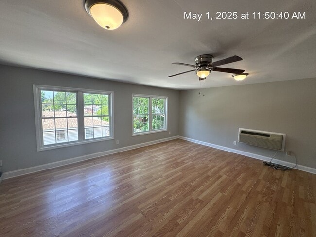 Building Photo - 1113 Juniper Dr