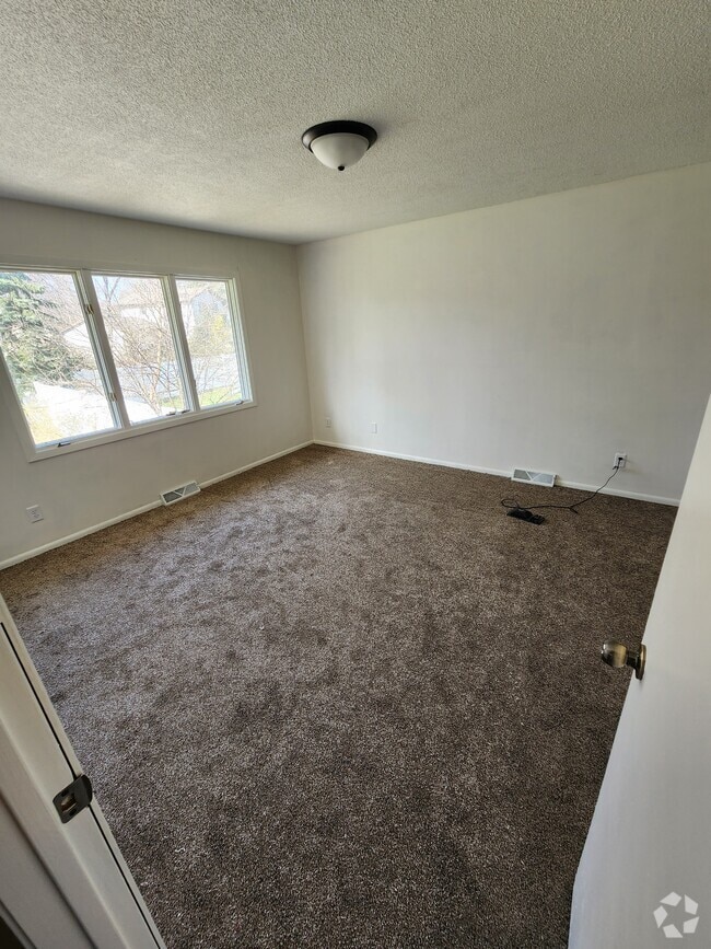 Building Photo - 4161 119th Ave NW
