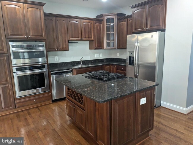 Building Photo - 21882 Brickshire Cir