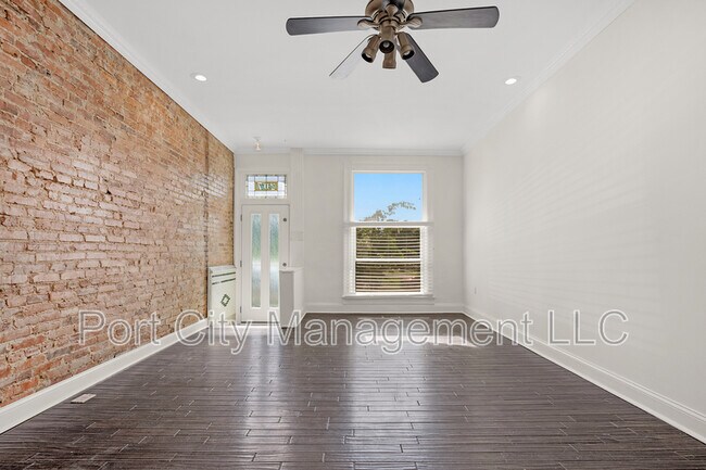 Foto del edificio - 207 S Ellwood Ave