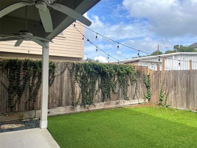 Foto del edificio - 1211 Marconi St