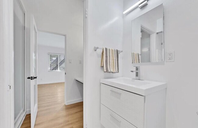 Foto del edificio - 148 W Maple St