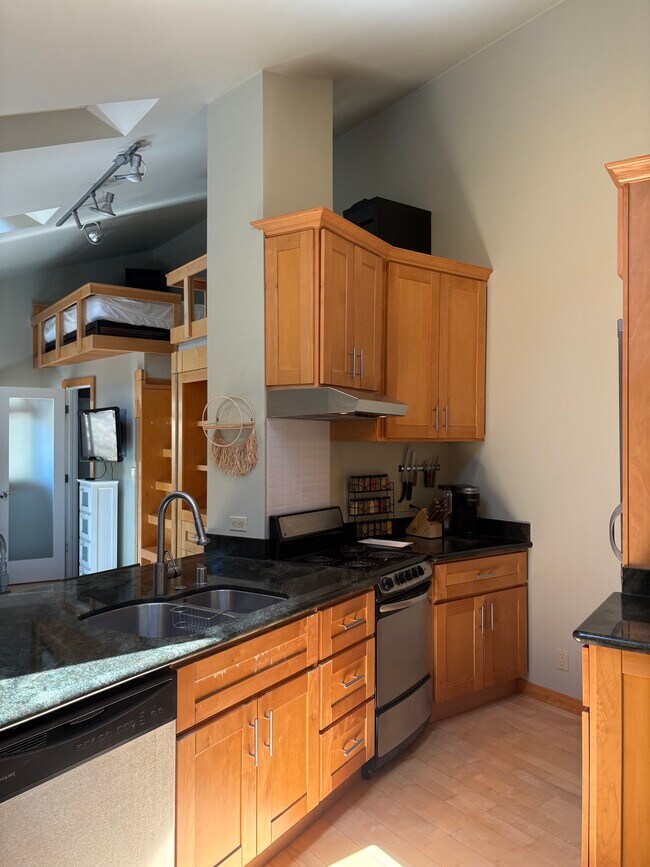 Foto del edificio - 2302 Arrowhead Drive