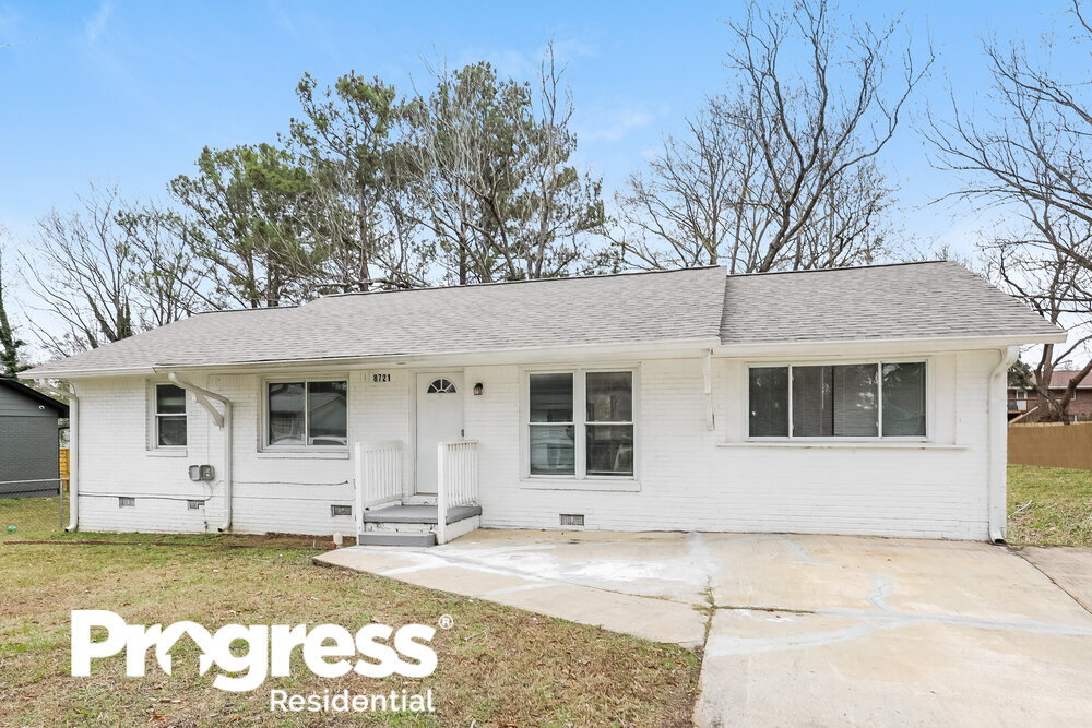 8721 W Bourne Dr, Jonesboro, GA 30238 House Rental in Jonesboro, GA