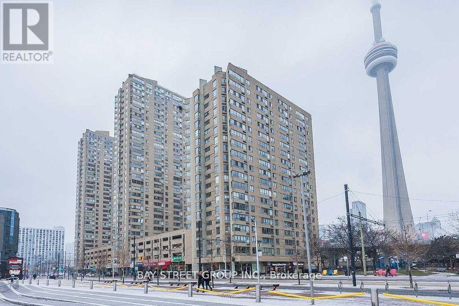 Photo principale - 250 Queens Quay W