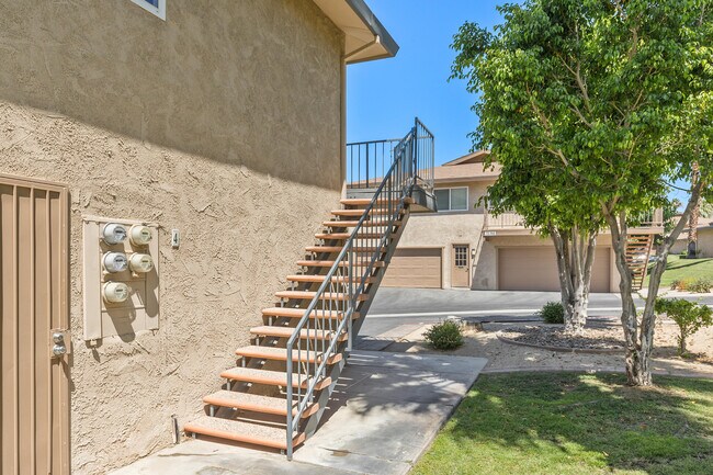 Foto del edificio - 72629 Edgehill Dr