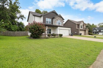 Building Photo - 515 Somerset Ln