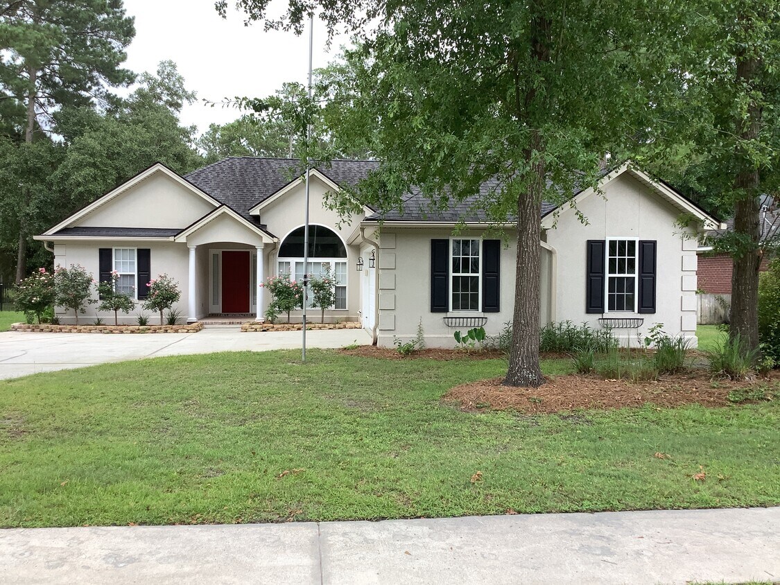 118 Marshview Drive House Rental in Richmond Hill, GA