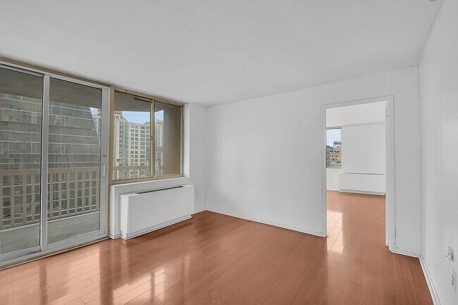 Foto del edificio - 50 Lexington Ave