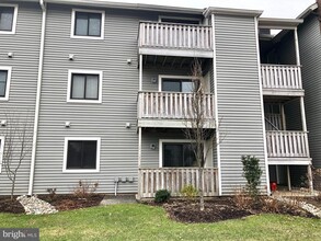 Building Photo - 5013 Ravens Crest Dr
