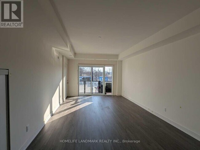 Photo du bâtiment - 203B - 16 MELBOURBE AVENUE