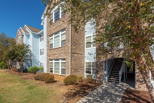 Building Photo - Cypress Pond @ Porters Neck