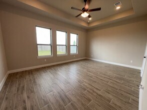 Building Photo - 9510 Turnstone Dr