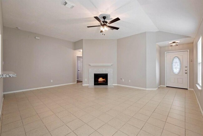 Building Photo - 21523 Trilby Way