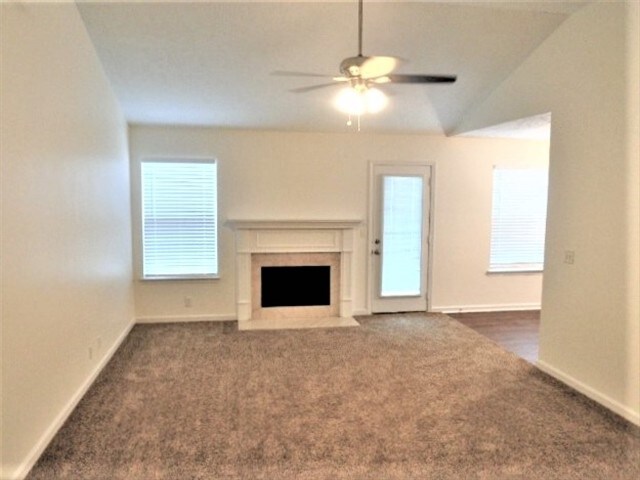 Building Photo - 3224 Cinch Ct