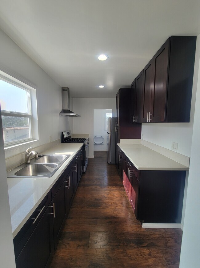 Foto del edificio - 7611 Seville Ave