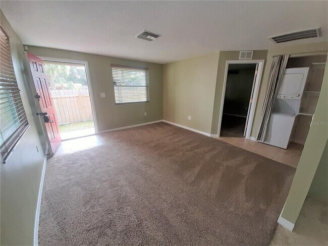 Foto del edificio - 6011 Massachusetts Ave