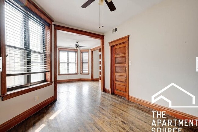 Photo - 2523 N California Ave Apartment