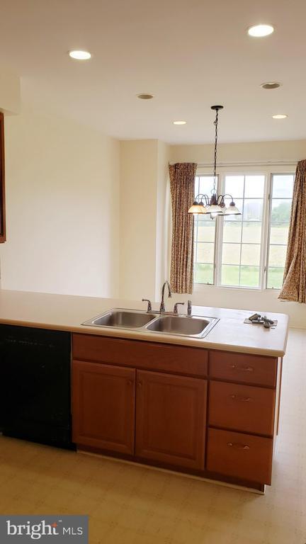 Building Photo - 14 Hayworth Cir