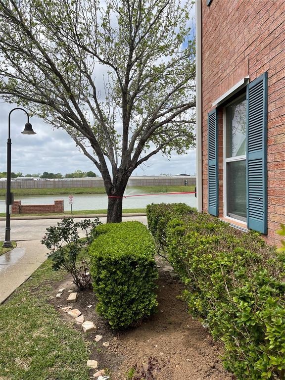 2117 Kemah Village Dr, Kemah, TX 77565 Condo for Rent in Kemah, TX