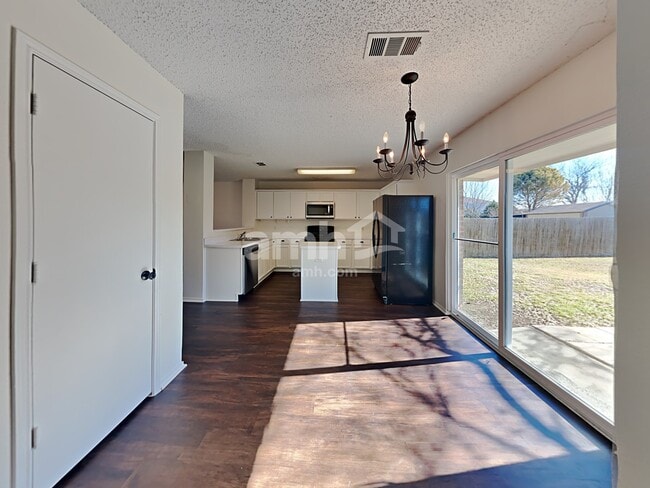 Building Photo - 2328 Tisbury Way