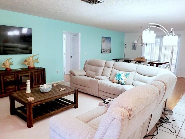 Foto del edificio - 2203 43rd St W