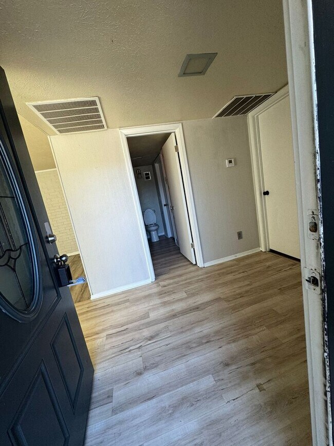 Foto del edificio - Ready to move in...