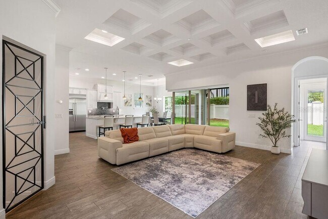 Building Photo - 706 Canopy Estate Dr