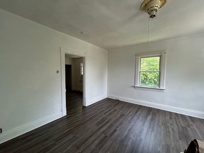Building Photo - 8511 Idaho Ave
