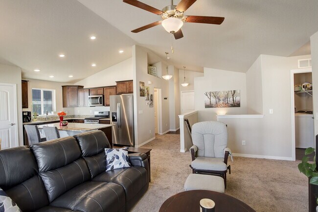 Foto del edificio - 4511 Longmead Dr