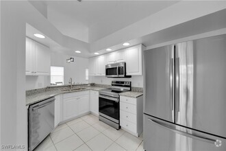 Building Photo - 365 Stella Maris Dr N