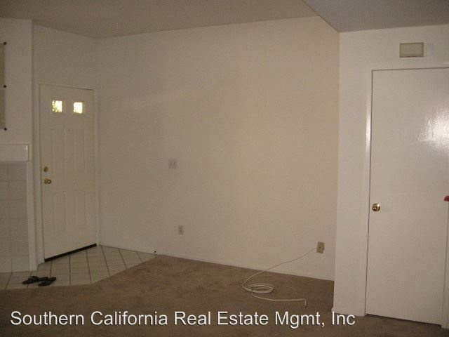 Building Photo - 24101 Del Monte Dr