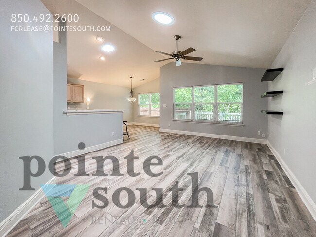 Foto del edificio - 5920 N Bay Point Dr