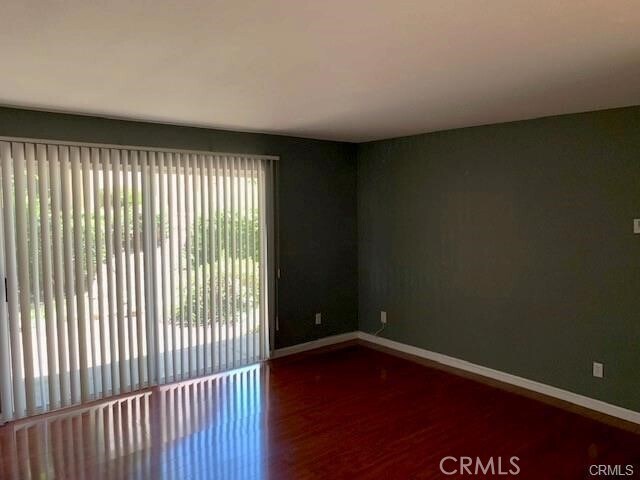 Foto del edificio - 1365 Crafton Ave