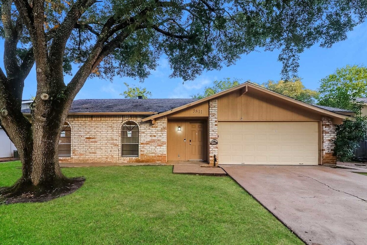 Primary Photo - 3811 Coltwood Dr