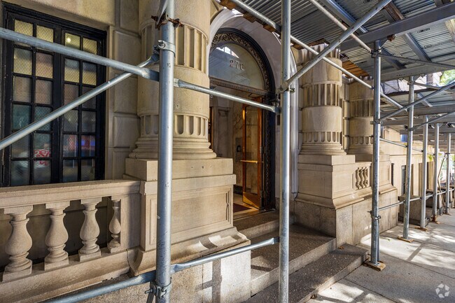 Foto del edificio - Wendolyn Apartments