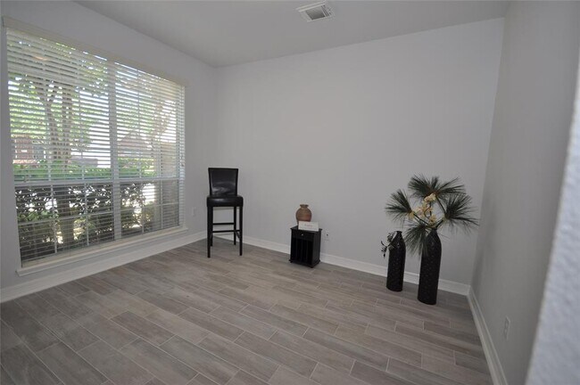 Foto del edificio - 19015 Grove Valley Trail