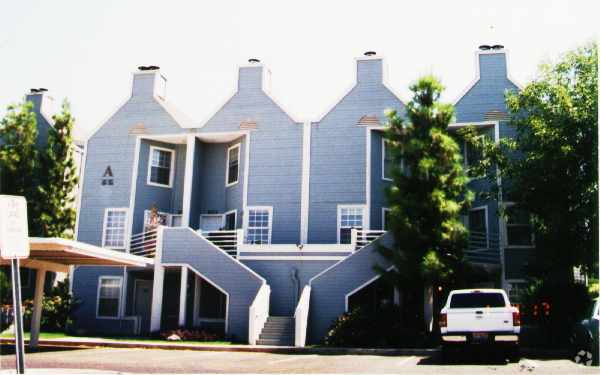 Foto principal - Centercrest Condominiums