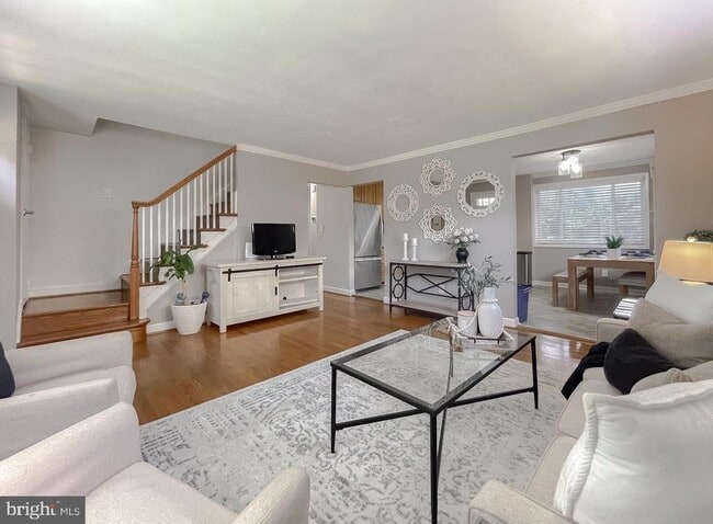 Building Photo - 13519 Grenoble Dr