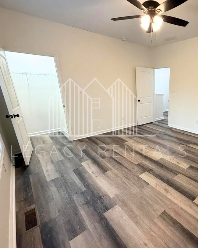 Foto del edificio - 307 W Blair Ave